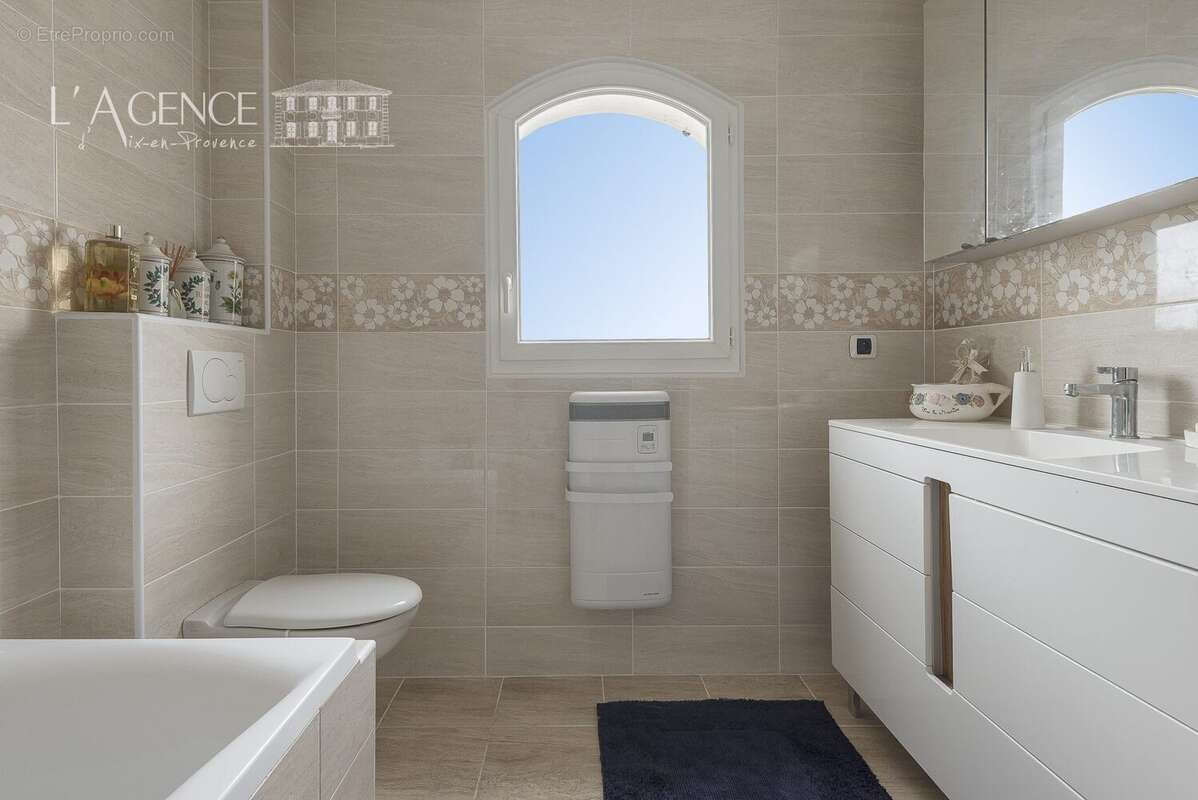 Maison à AIX-EN-PROVENCE