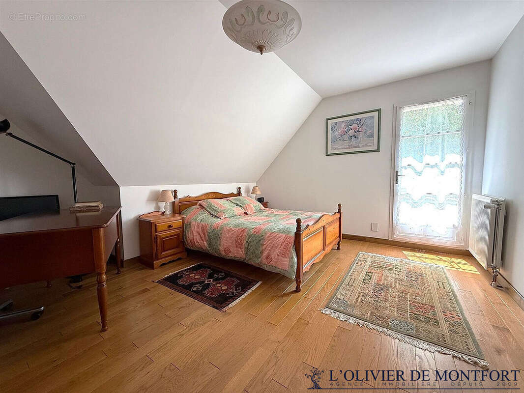 Maison à MONTFORT-L'AMAURY