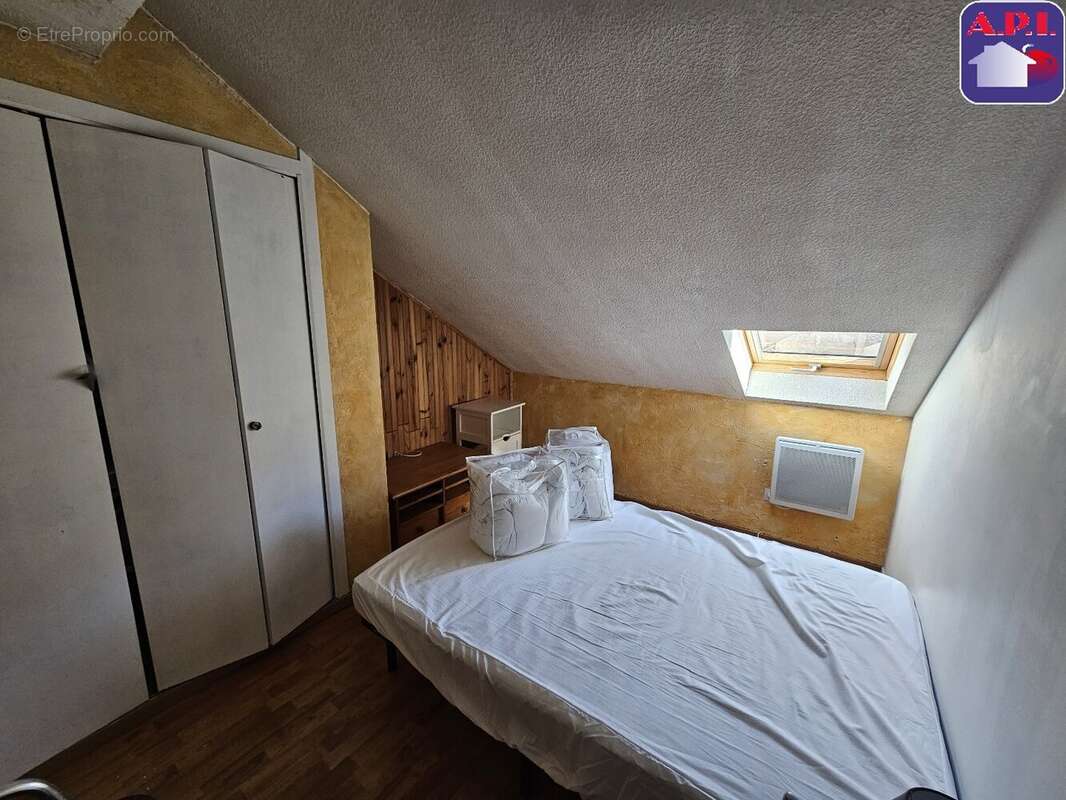 Appartement à AX-LES-THERMES