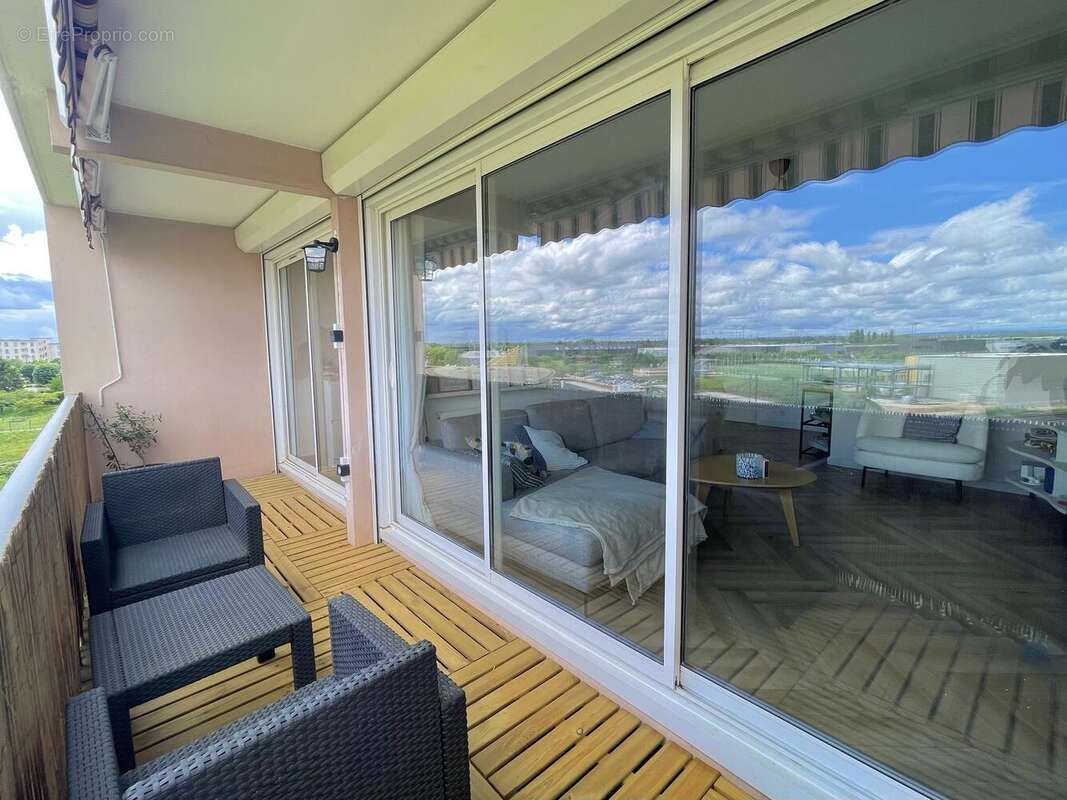 Photo 3 - Appartement à SAINT-MAURICE-DE-BEYNOST