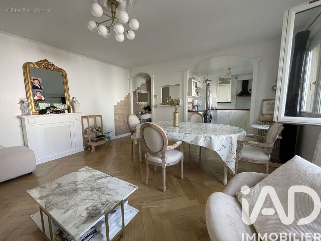 Photo 3 - Appartement à BRY-SUR-MARNE