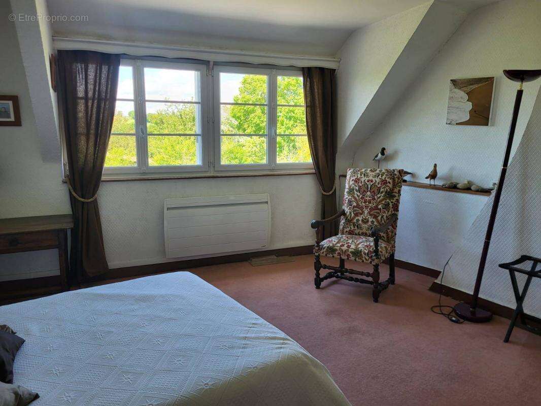 Maison à SARGE-SUR-BRAYE