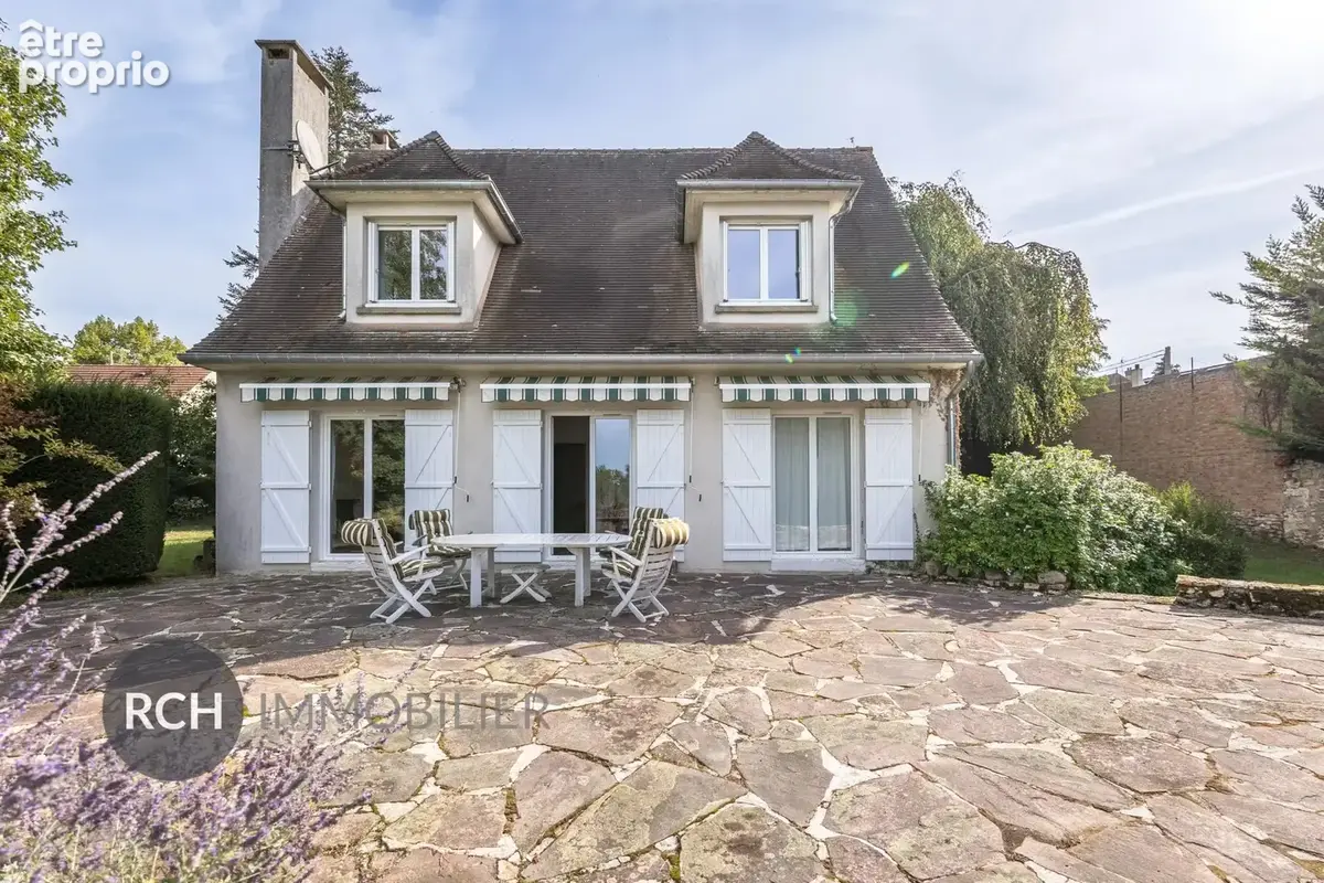 Exclusivité - Secteur Thoiry - Charmante Maison au calme avec vue dégagée - photo 2