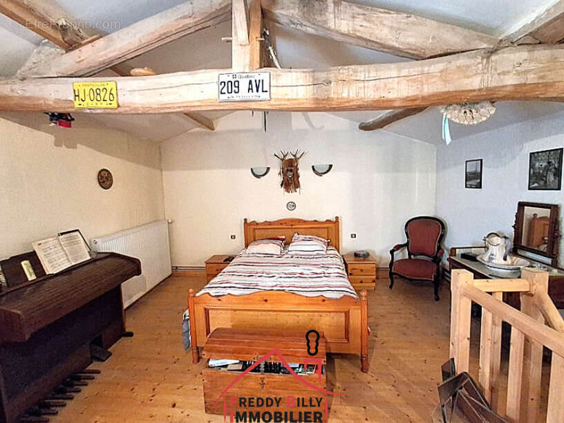 Maison ancienne rénovée - 2 chambres - Terrain avec piscine - photo 8