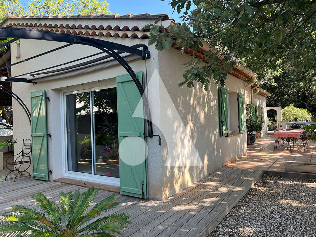 Maison à LA ROQUEBRUSSANNE