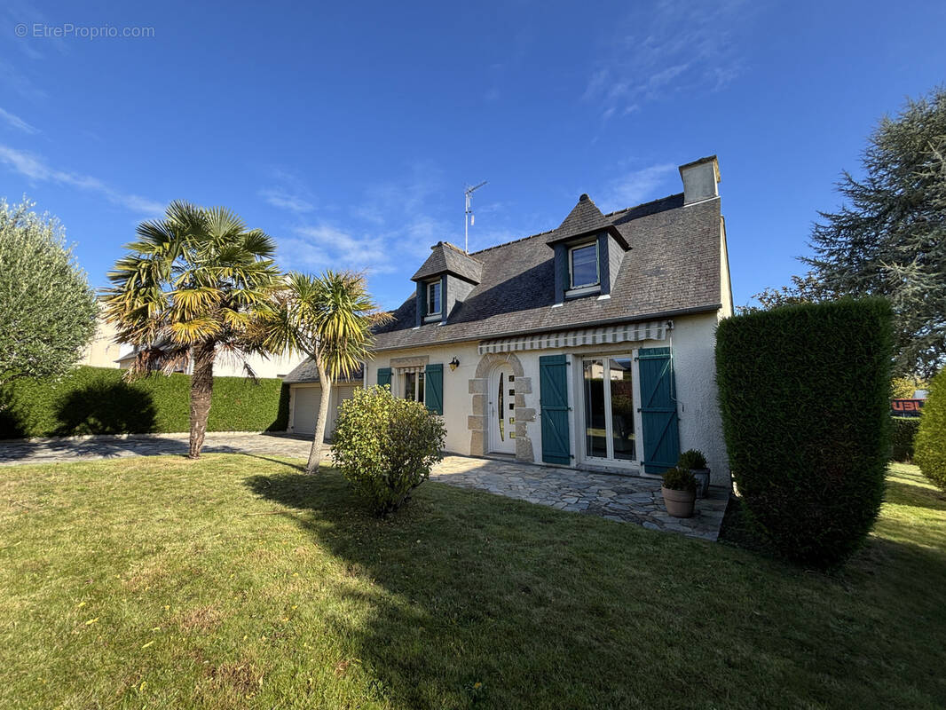 Maison à LANVALLAY