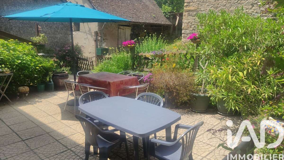 Maison 132 m² à Quet-En-Beaumont  - photo 8