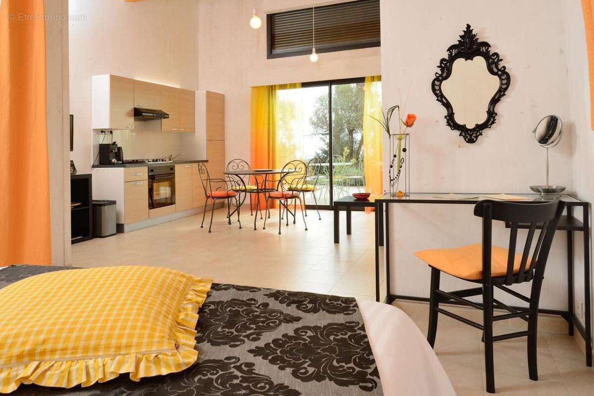 Villa vue mer avec chambres d'hotes et gites independants - photo 11