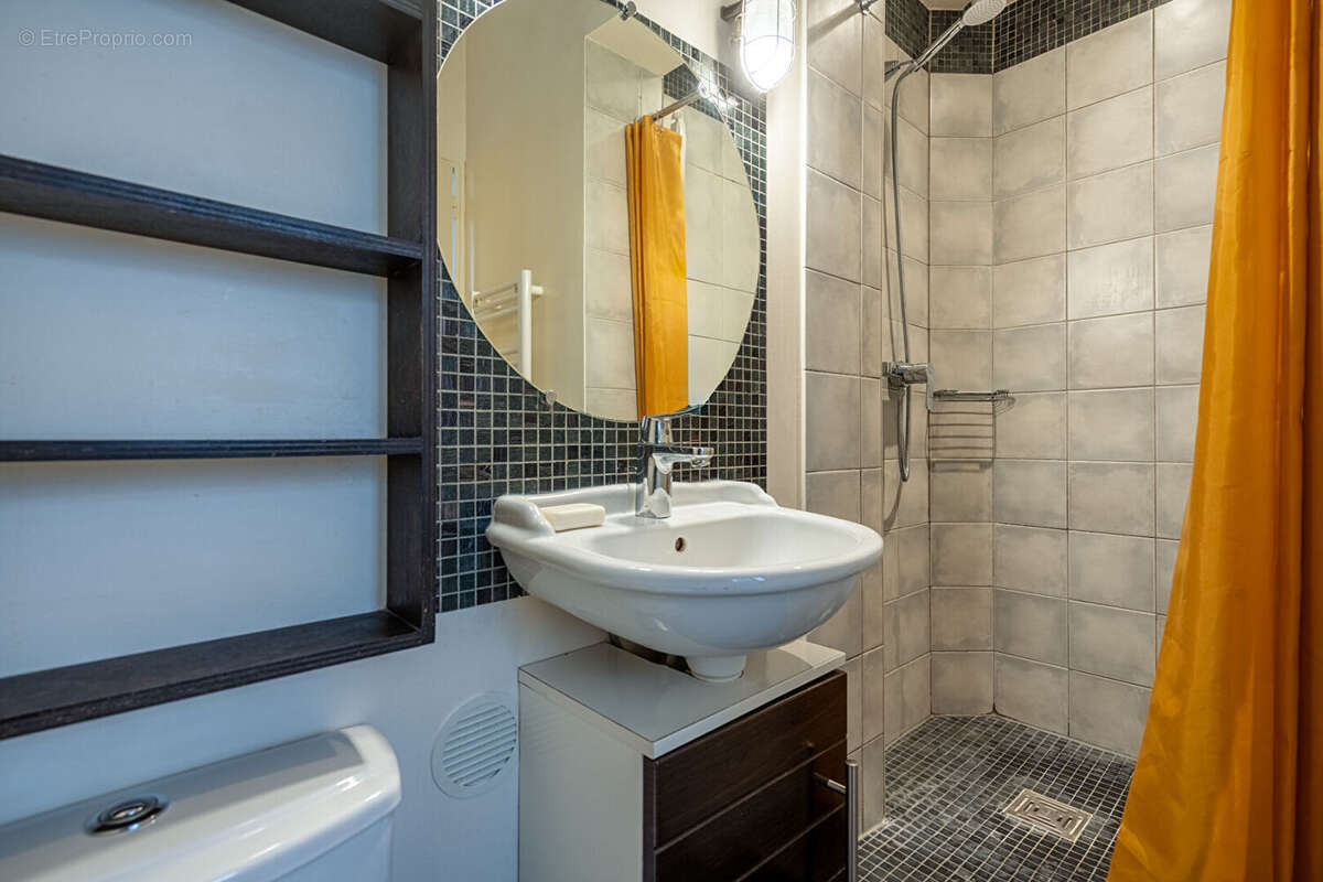 Appartement à PARIS-11E