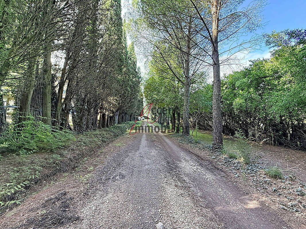 Maison à CHATEAURENARD
