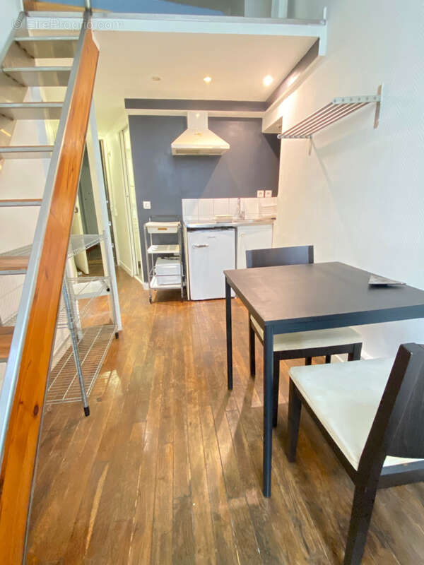Appartement à PARIS-2E