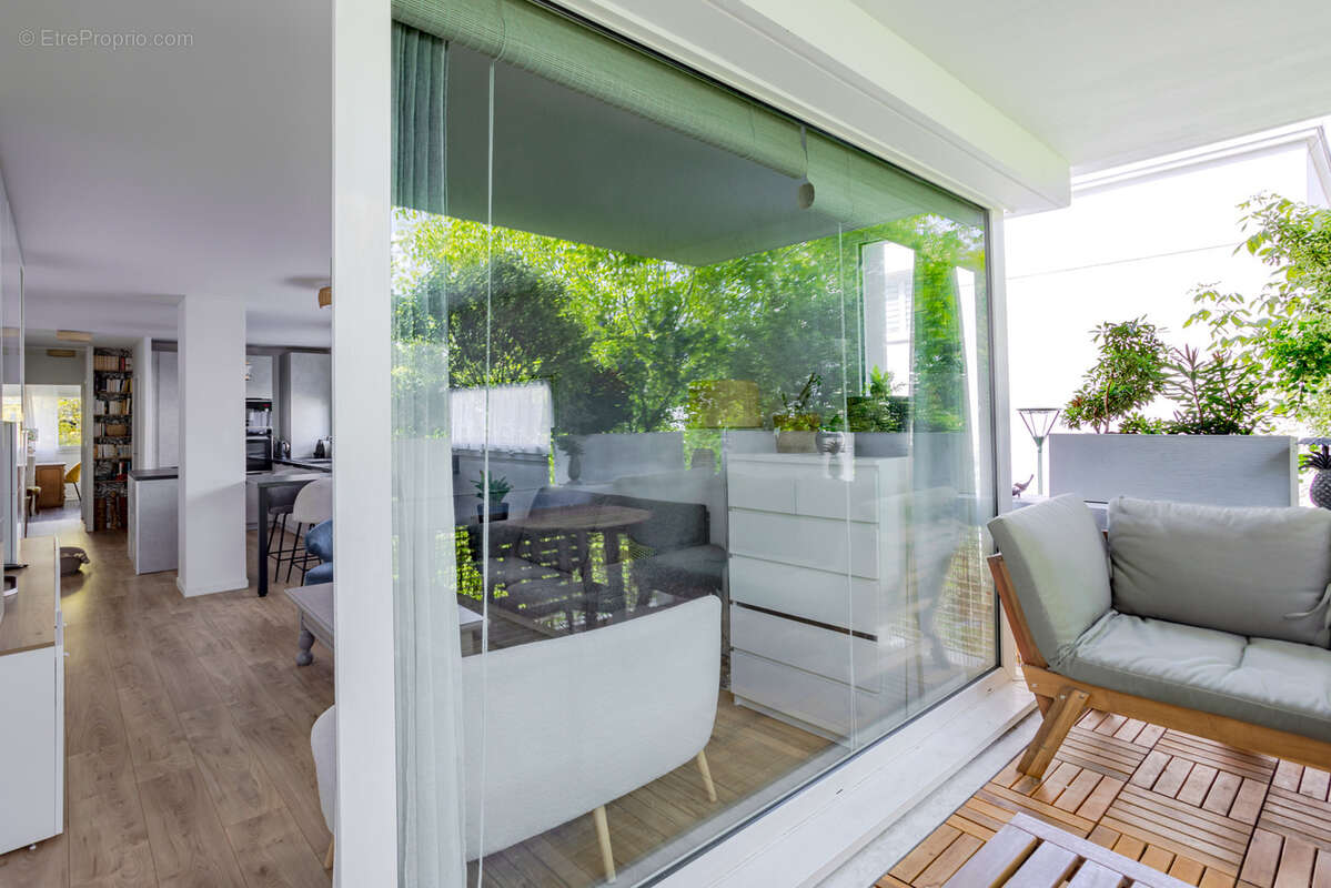 Appartement à LE PLESSIS-ROBINSON