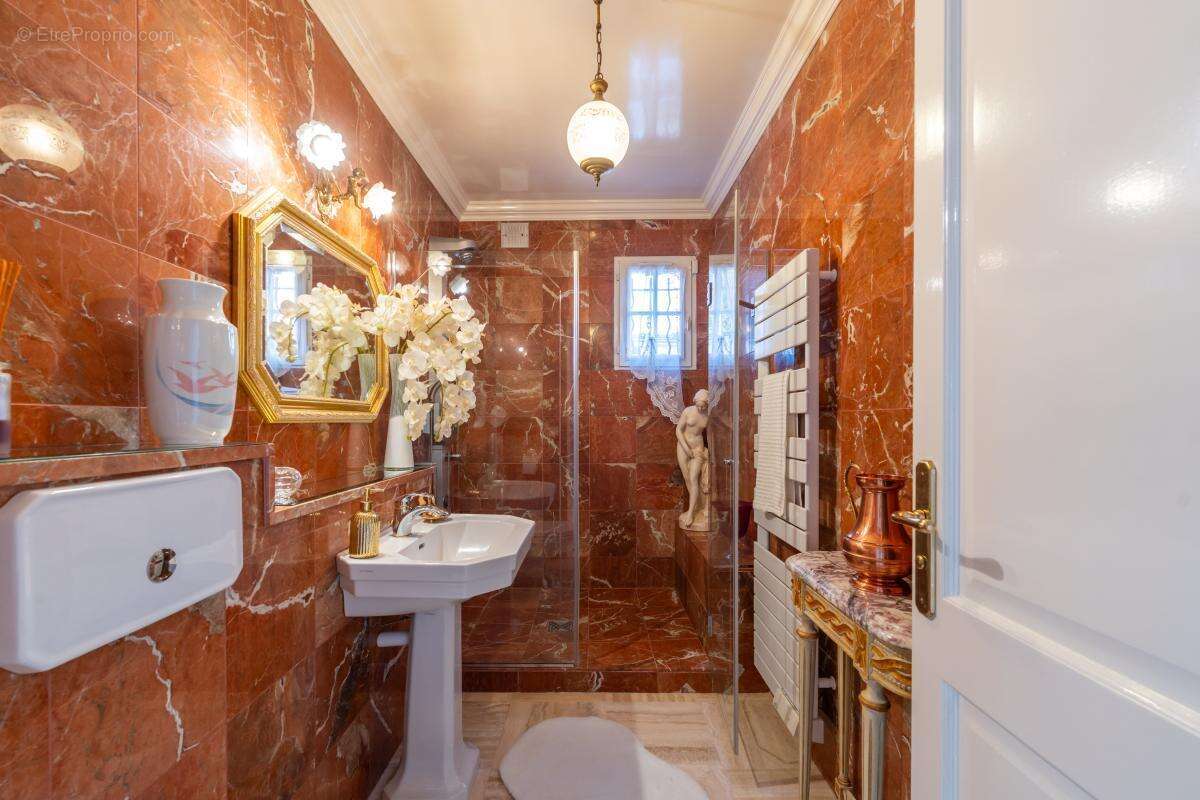 Maison 190 m² à Epinay-Sur-Orge  - photo 8