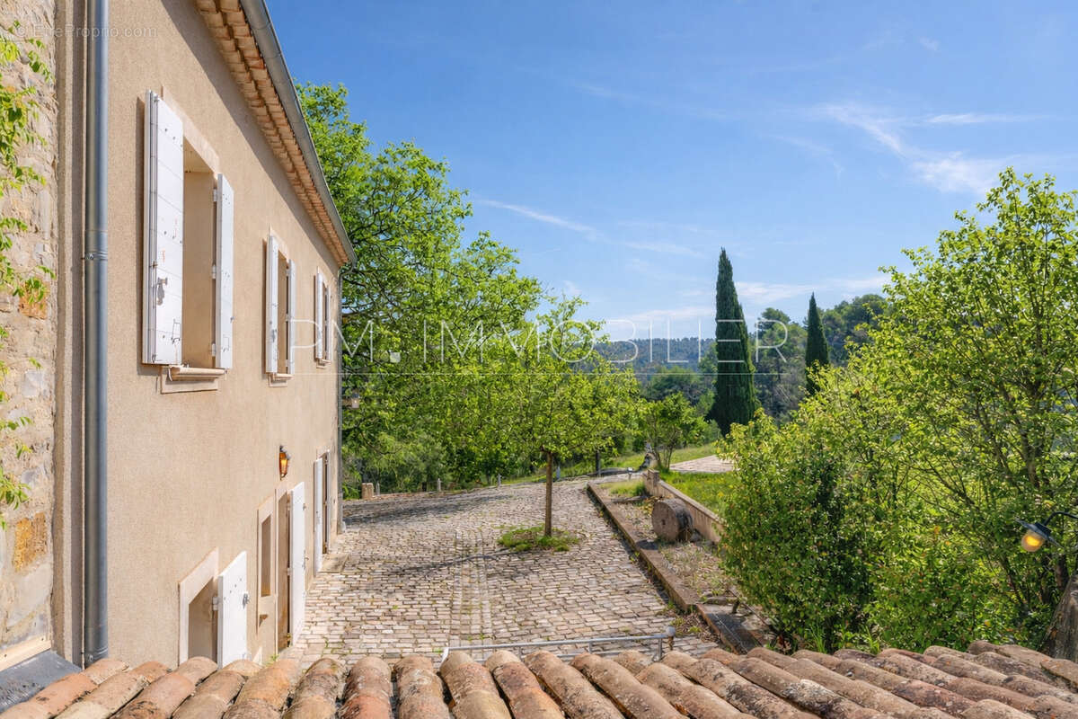 Maison à ANSOUIS