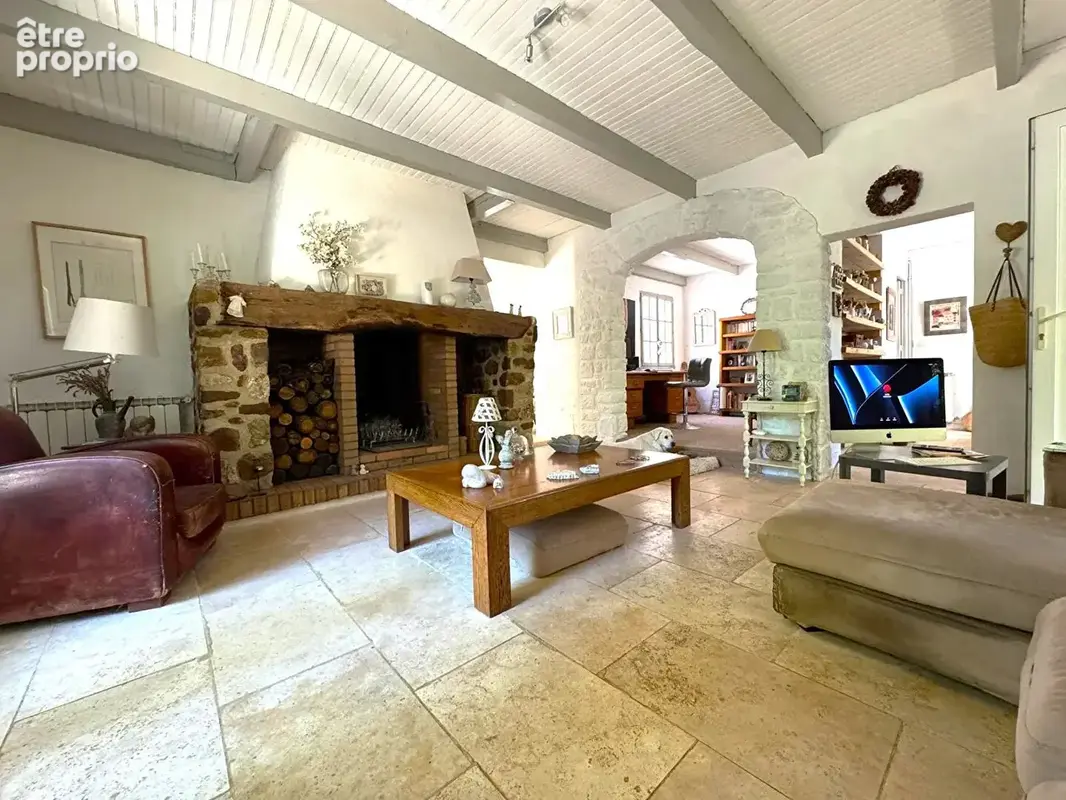 Maison Le Pin - 7 pièces - 155 m² - Terrain de 4470 m² - photo 6