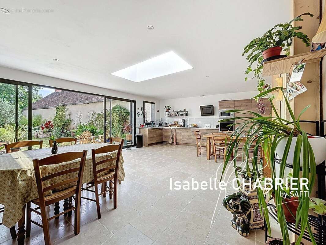 Photo 3 - Maison à LA FLECHE