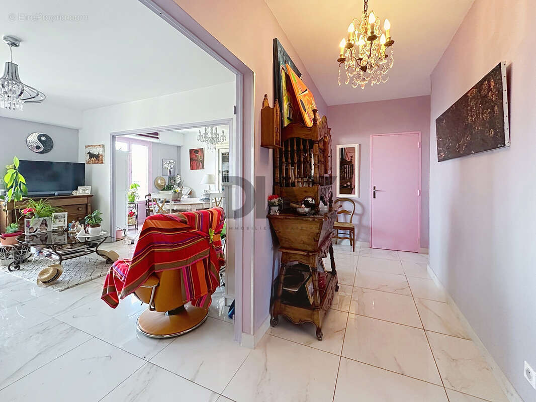 Appartement à NIMES