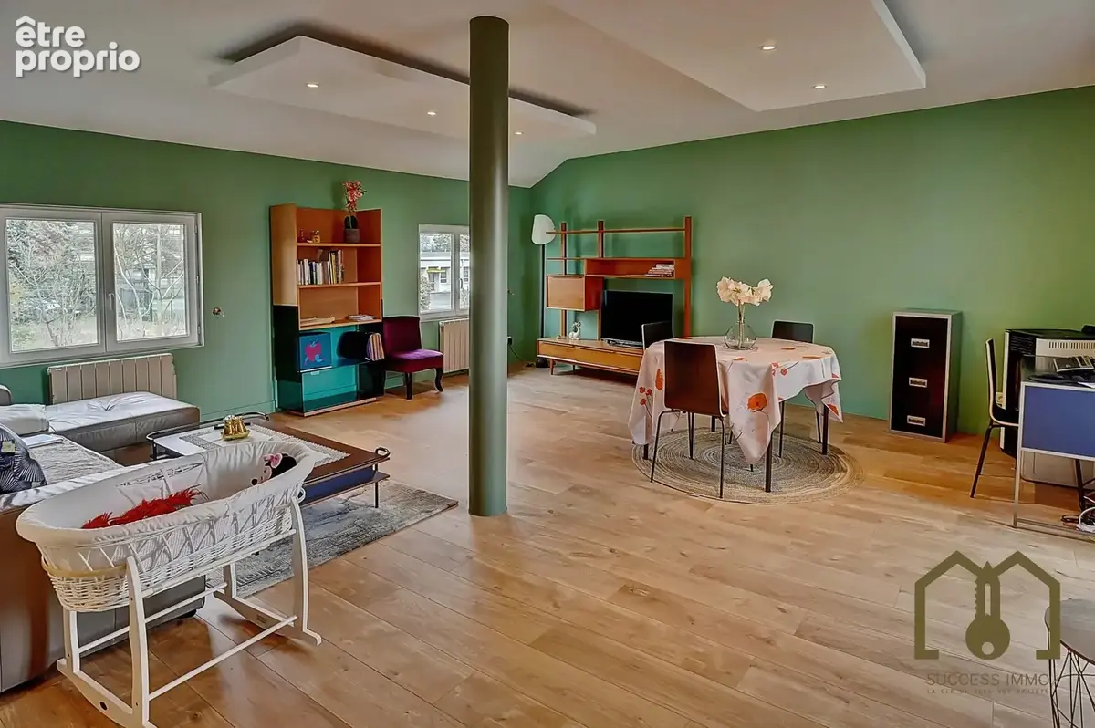 Maison 138 m² à Villeurbanne  - photo 2