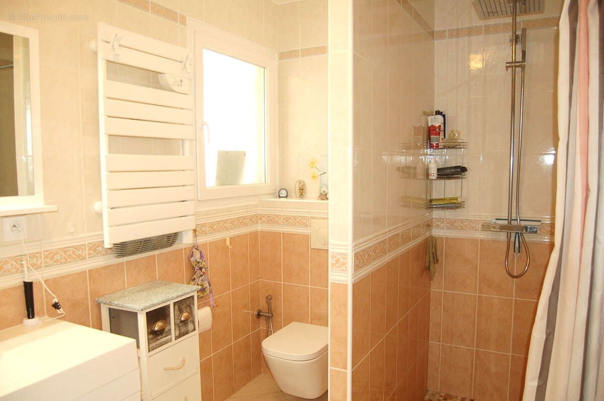 Maison à LEZIGNAN-CORBIERES