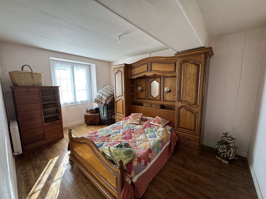Maison 201 m² à Berneuil  - photo 48