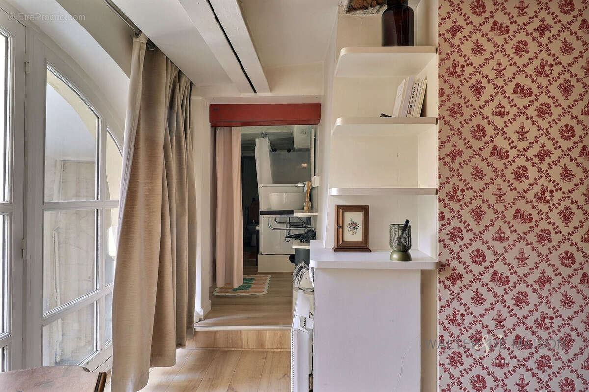 Appartement à PARIS-6E