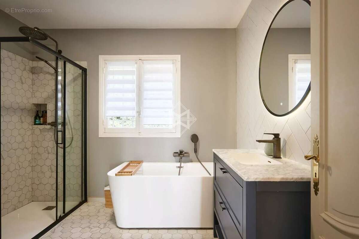 Maison à MONTAUROUX