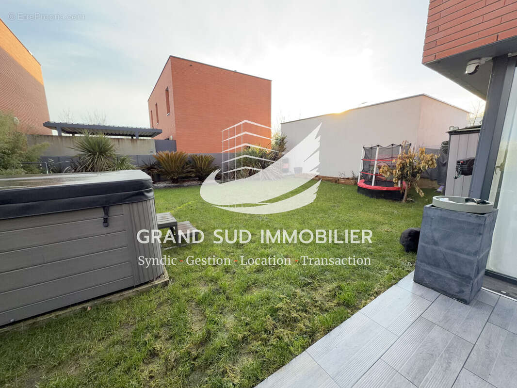 Maison à CORNEBARRIEU