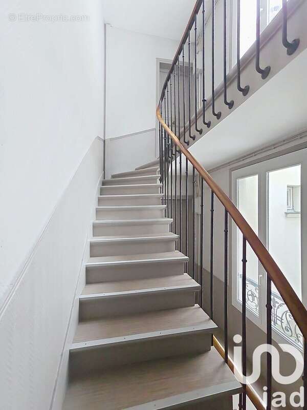 Photo 6 - Appartement à SURESNES