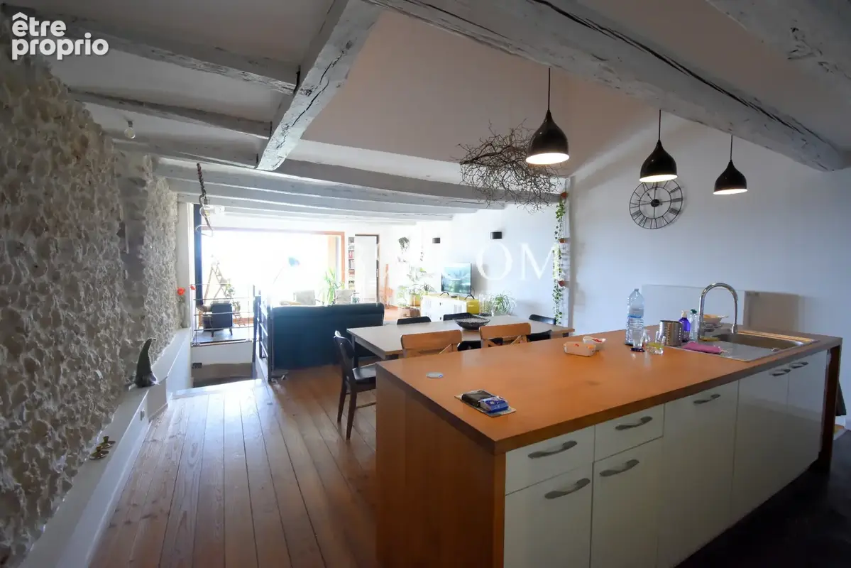 Maison exceptionnelle et atypique de 218 m2 à Dongermain - photo 6