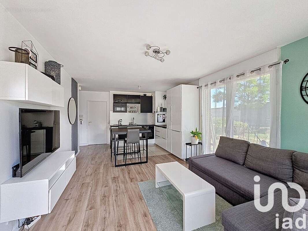 Photo 2 - Appartement à MONTLHERY