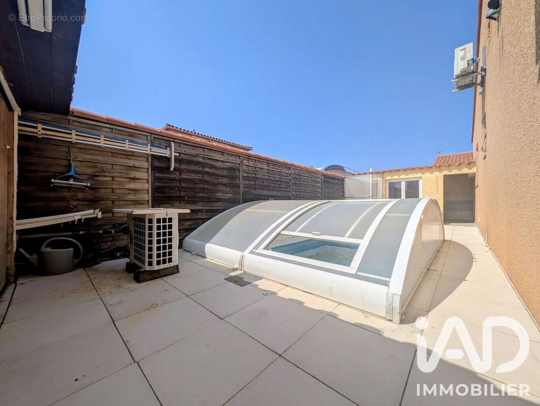 Maison 133 m² à Saint-Laurent-De-La-Salanque  - photo 5