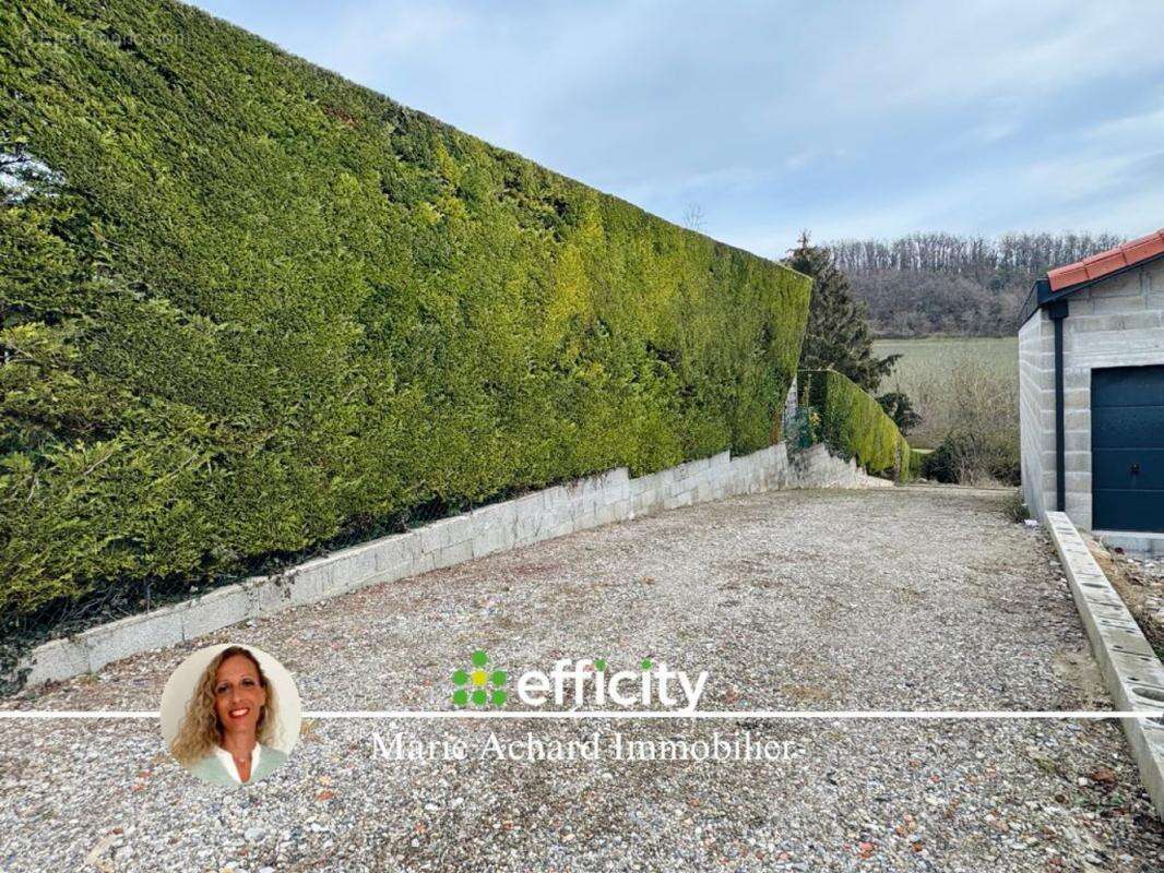 Terrain à VILLETTE-DE-VIENNE