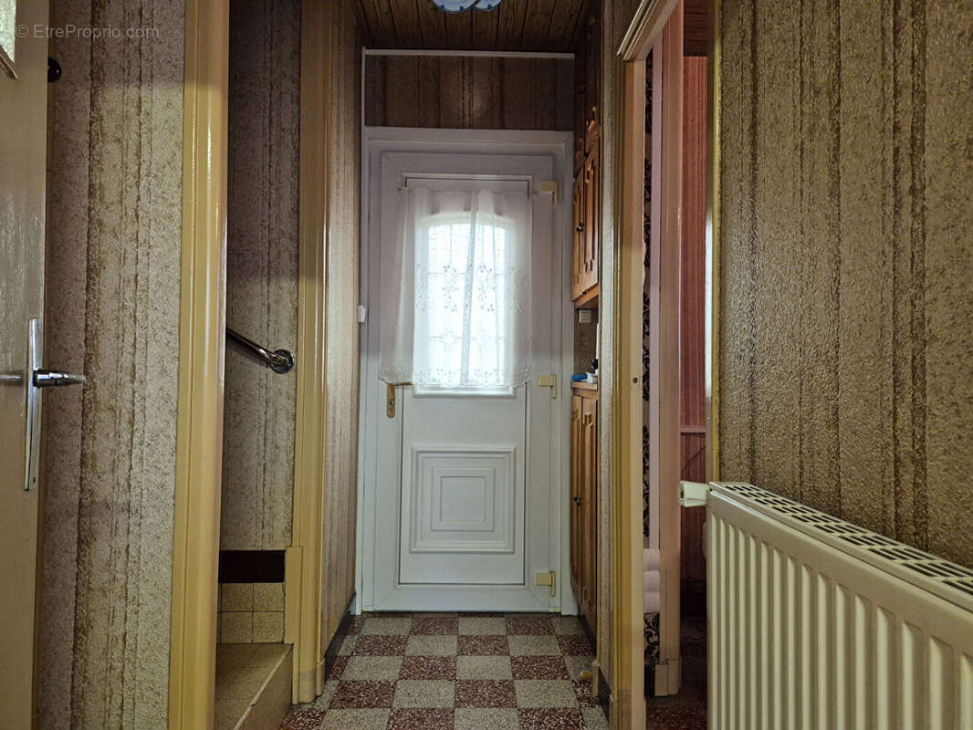 Maison à DOUCHY-LES-MINES