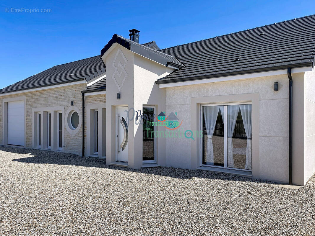 Maison à YVETOT