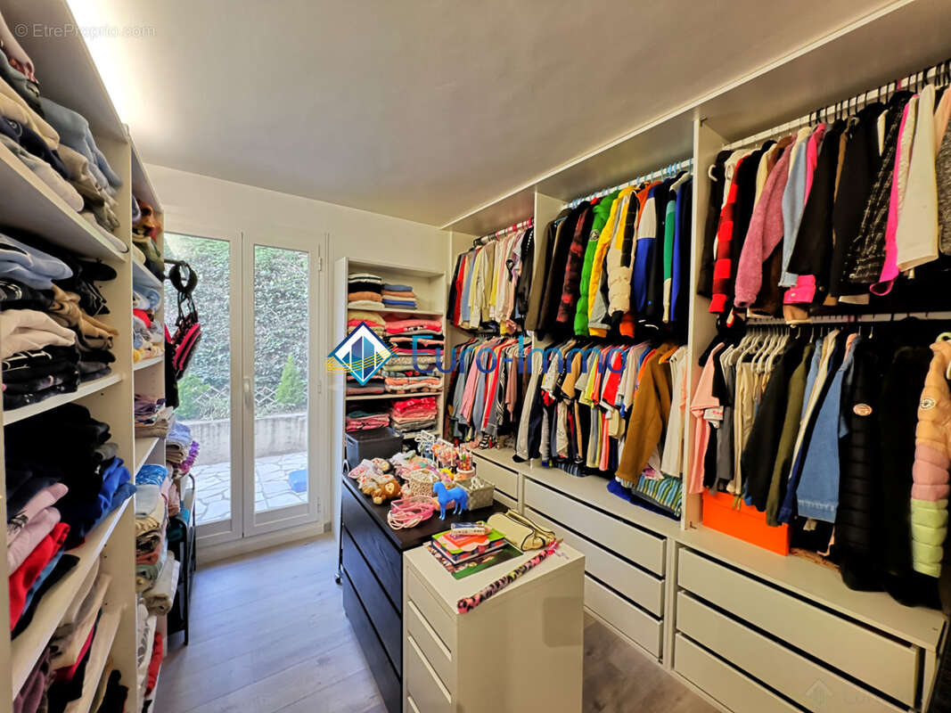 Appartement à BEAUSOLEIL