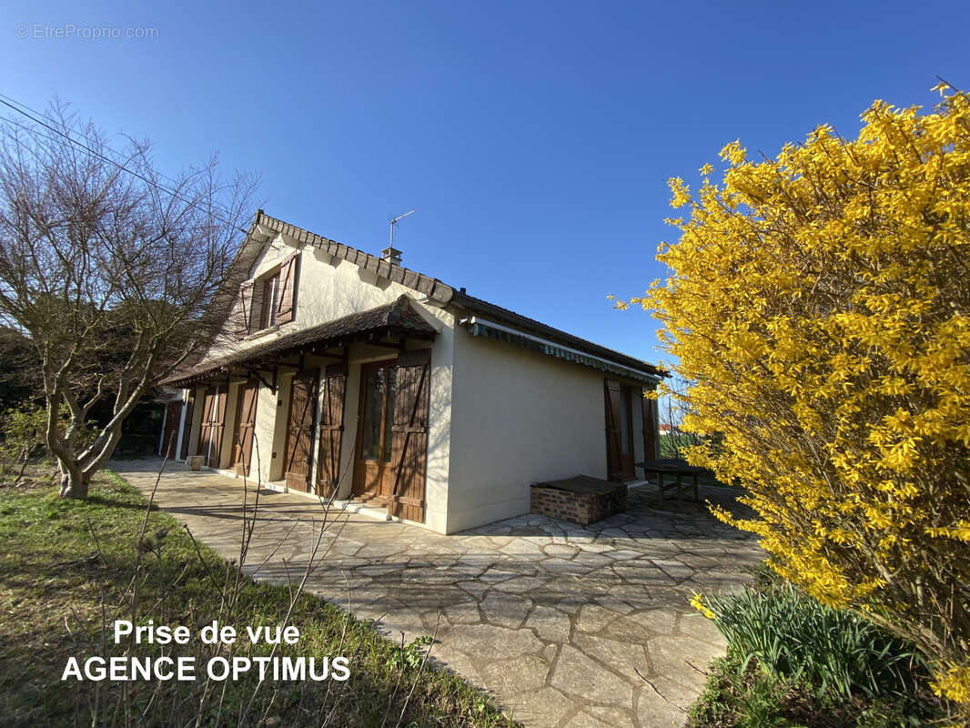 MAISON AVENDRE 4 CHAMBRES, 125m2 habitable, terrain clos 1255m2, 3 km gare - photo 13