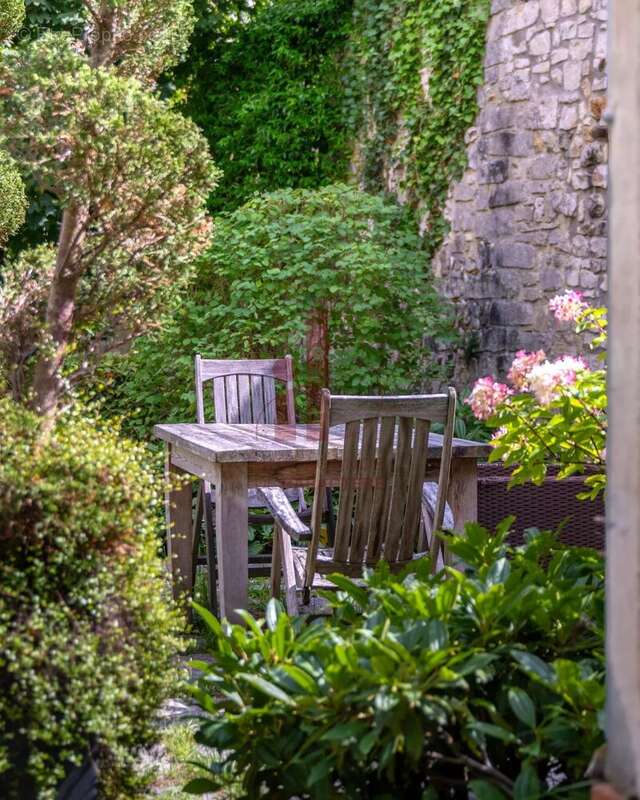 Maison à FONTAINEBLEAU
