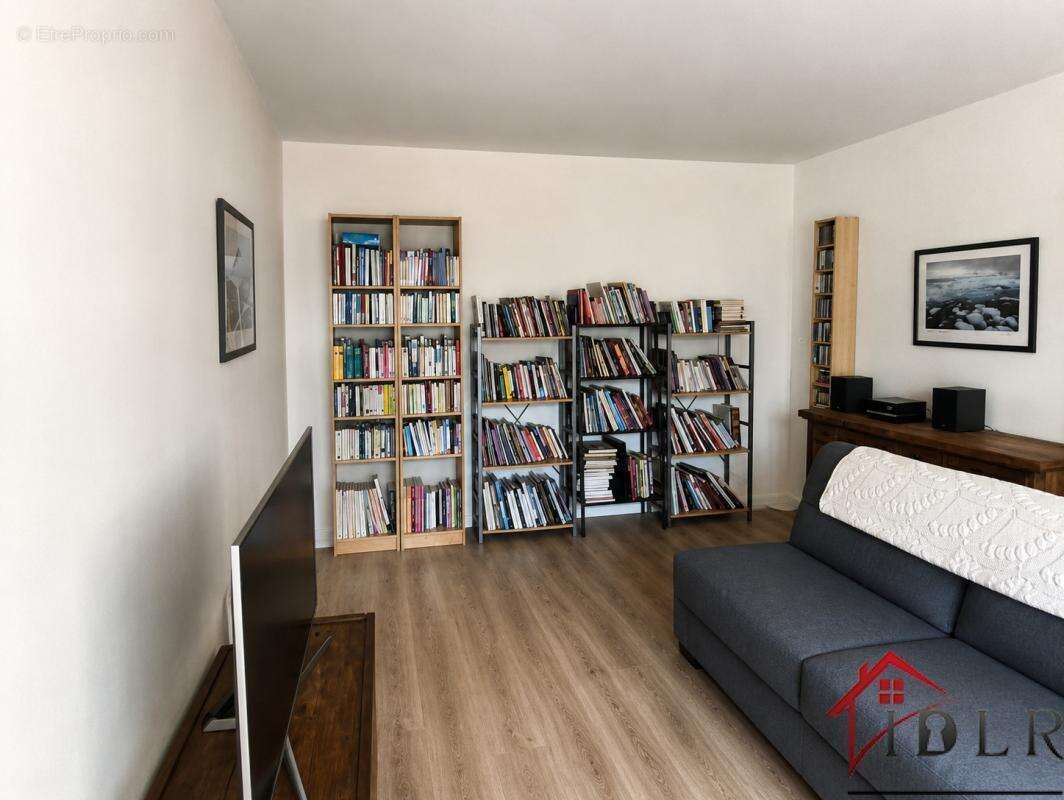 SCHILTIGHEIM   Appartement 3 pièces de 65 m2 avec balcon - photo 2