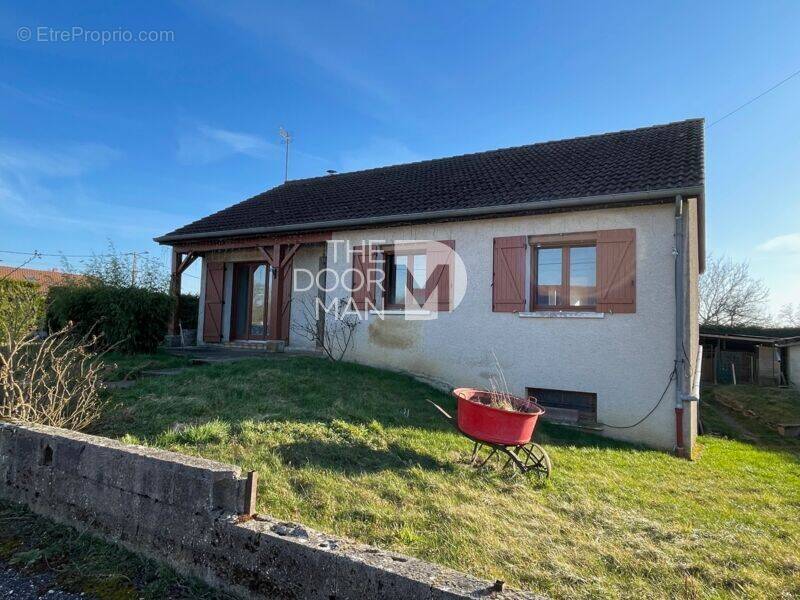 Maison à HUILLIECOURT