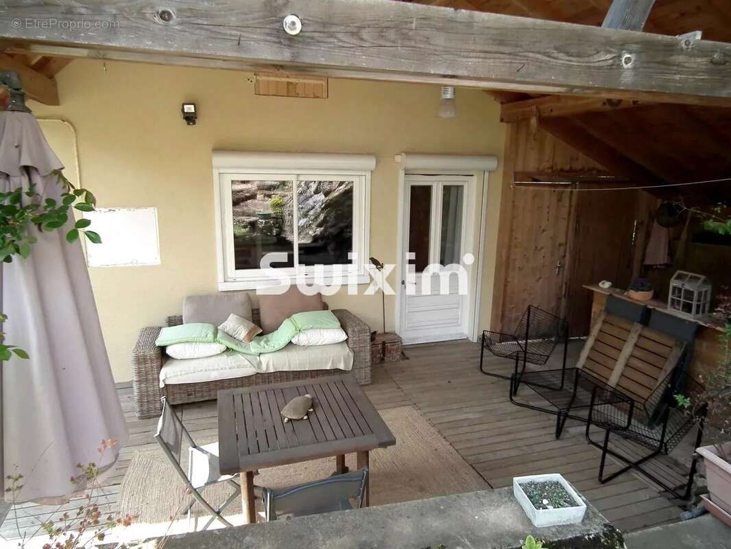 Maison à LONS-LE-SAUNIER