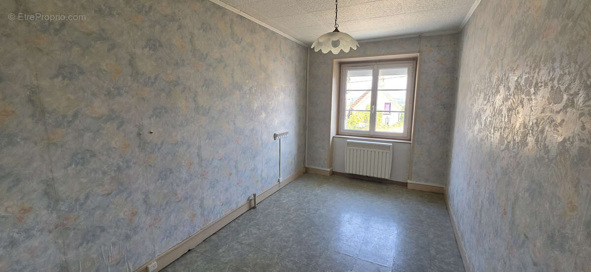 Idéal maison de famille, 160 m2, 5 chambres, dépendances, cour et jardin - photo 11