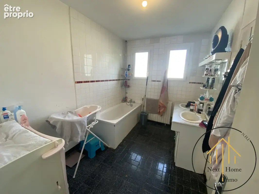 Maison 122 m² à Chalais  - photo 6