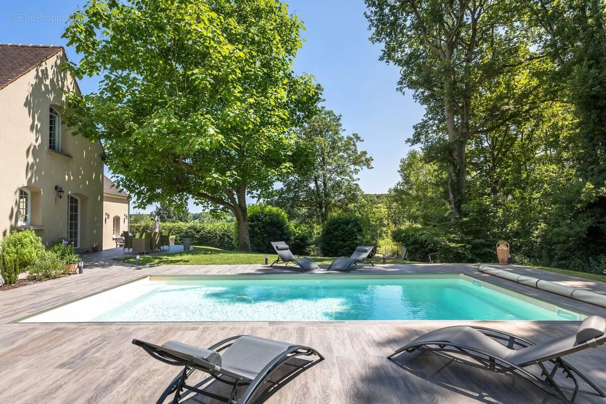 Maison à MONTFORT-L&#039;AMAURY