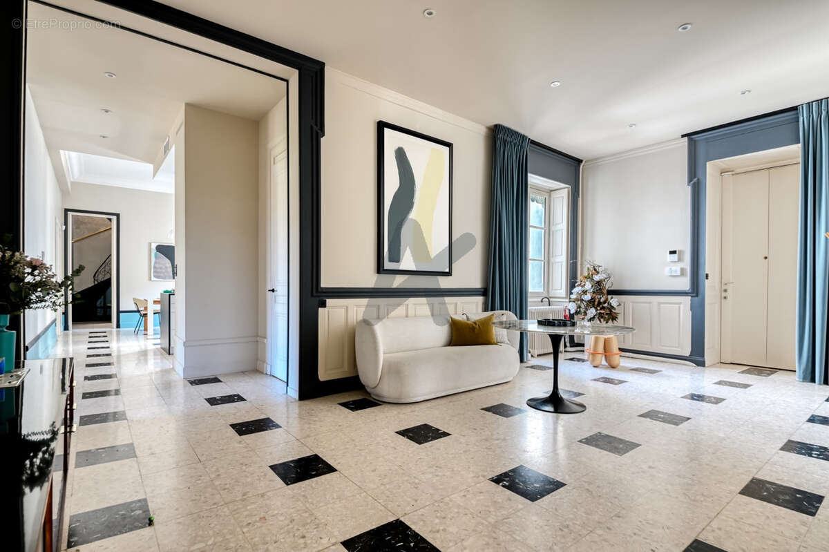 Appartement à LYON-6E