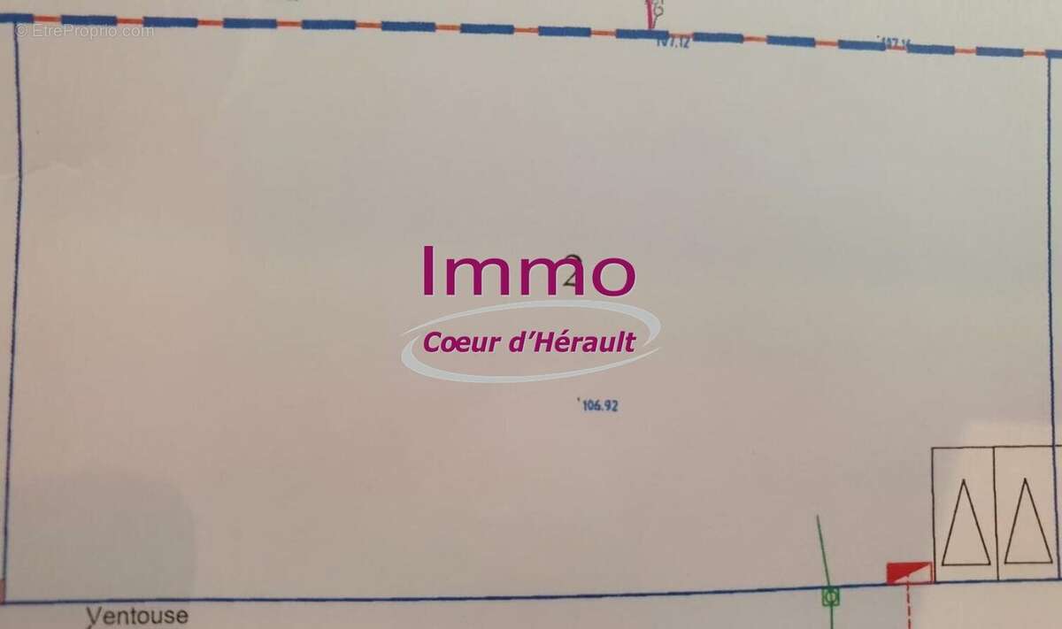 Terrain à SAINT-FELIX-DE-LODEZ