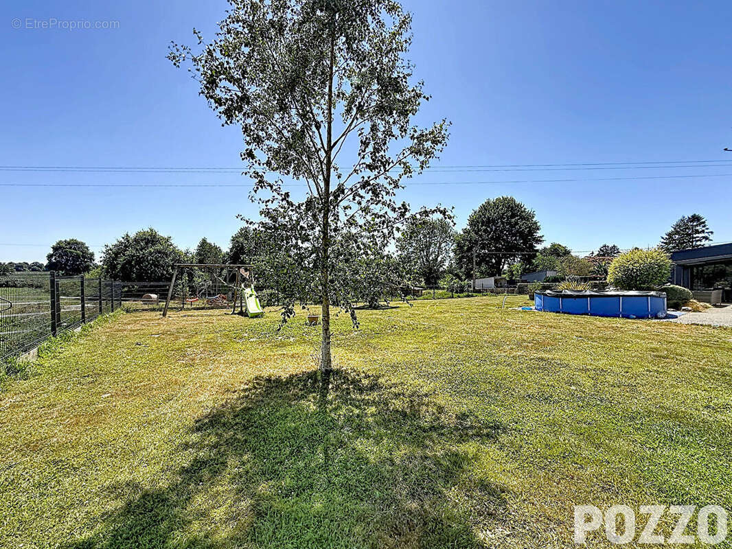 Maison Champcervon 6 pièce(s) 174.45 m2 - photo 4