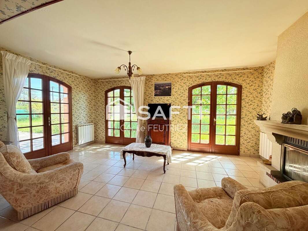 Photo 2 - Maison à LE PIZOU