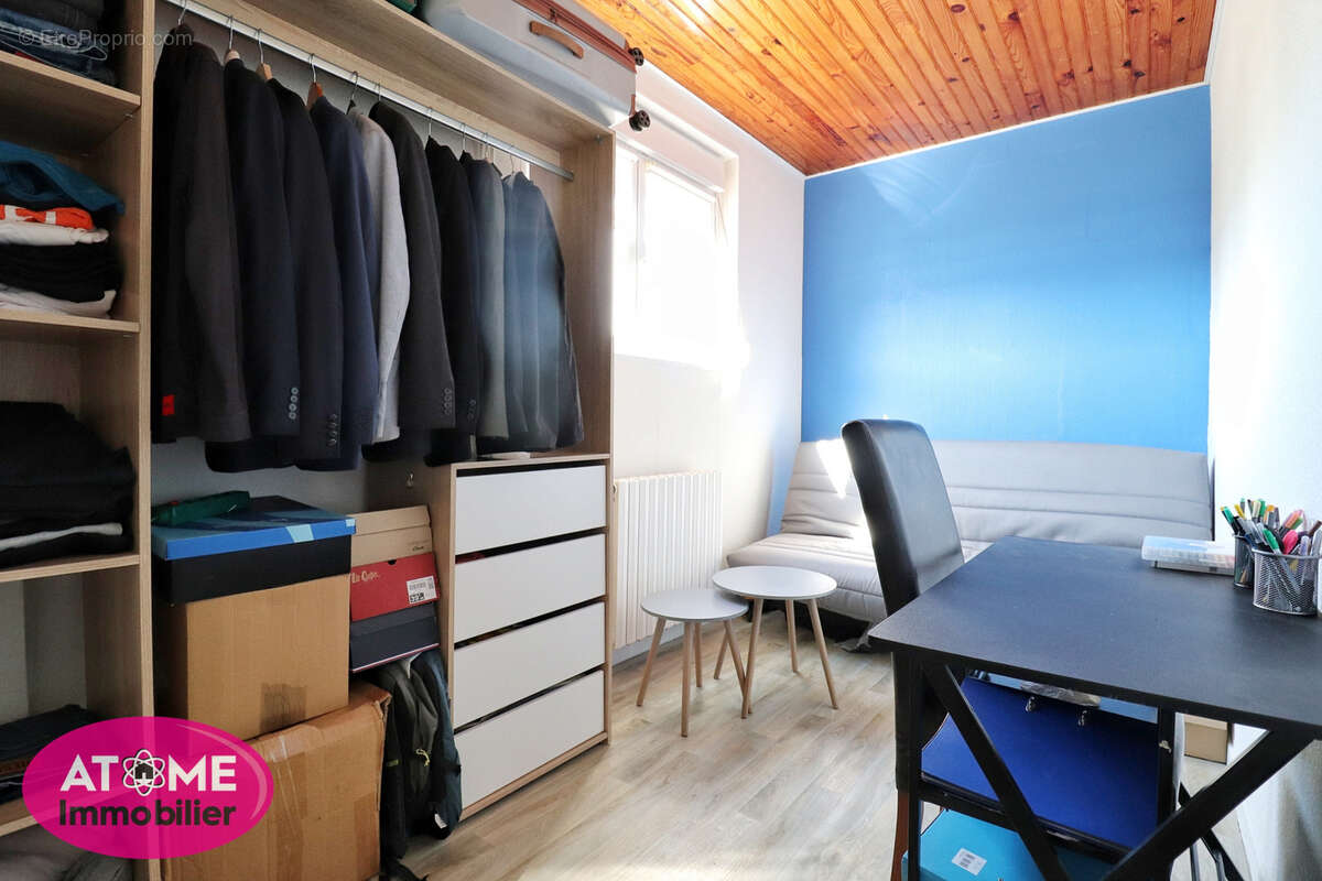 Appartement à AUBOUE