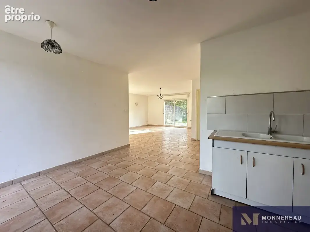 Maison de plain-pied a barbezieux proches services - photo 6