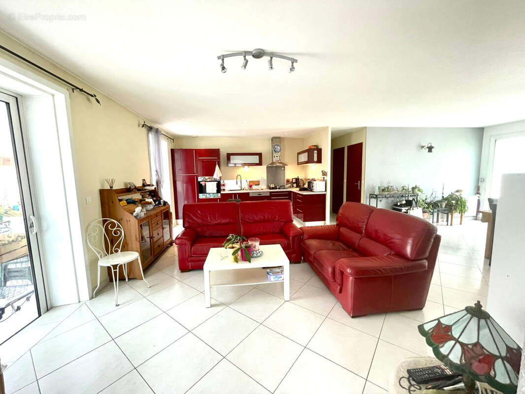 Maison à HAUTE-GOULAINE